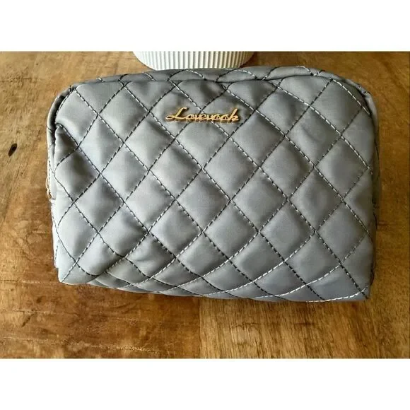 LOVEVOOK Quilted Cosmetic Makeup Bag Grey Nylon Travel Pouch Gold Hardware