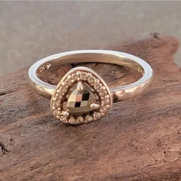 SILPADA 925 Sterling Silver Hematite Cubic CZ Belle Fleur Ring Size 8