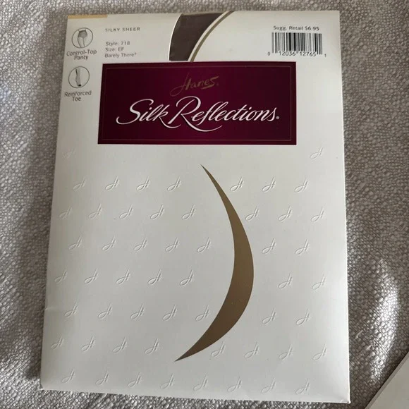1 Pair Hanes Silk Reflections SIlky Sheer Control Top Pantyhose BARELY THERE‎ EF