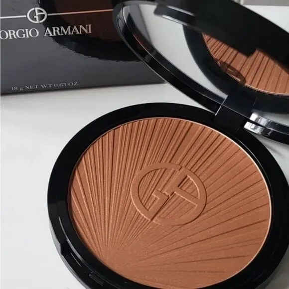 New Giorgio Armani Luminous Silk Creamy Bronzing Powder 110