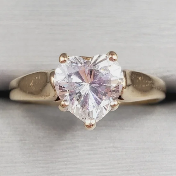 Yellow Gold Heart Ring