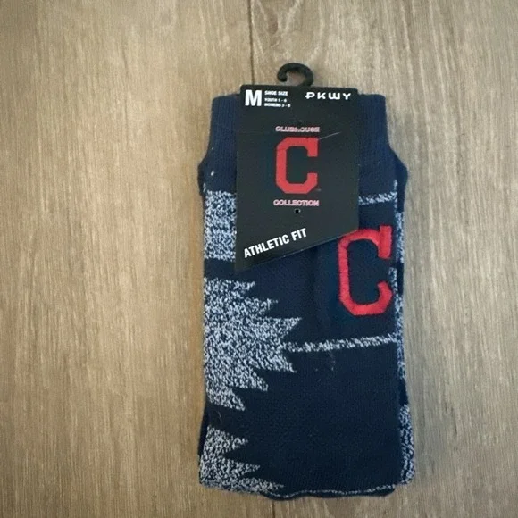 CLEVELAND INDIANS GEO CREW SOCKS PKWY Baseball WOMEN 3-8 YOUTH 1-6 NAVY