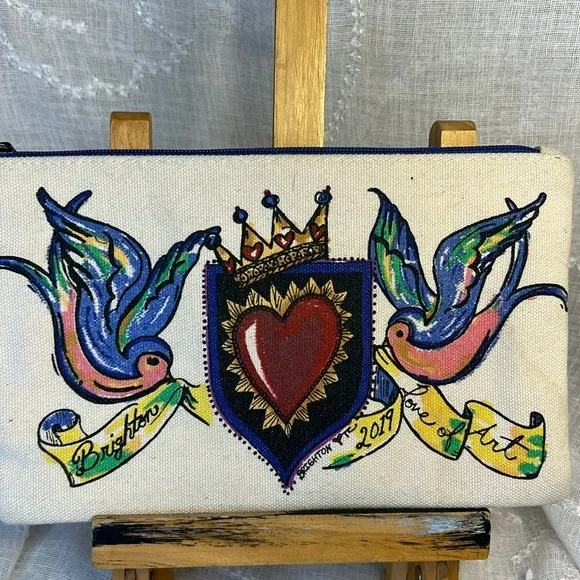NWOT Brighton padded canvas pouch