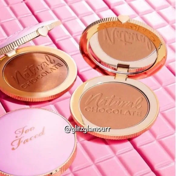 Too Faced Chocolate Soleil Natural Chocolate Cocoa-Infused Healthy Glow Bronzer