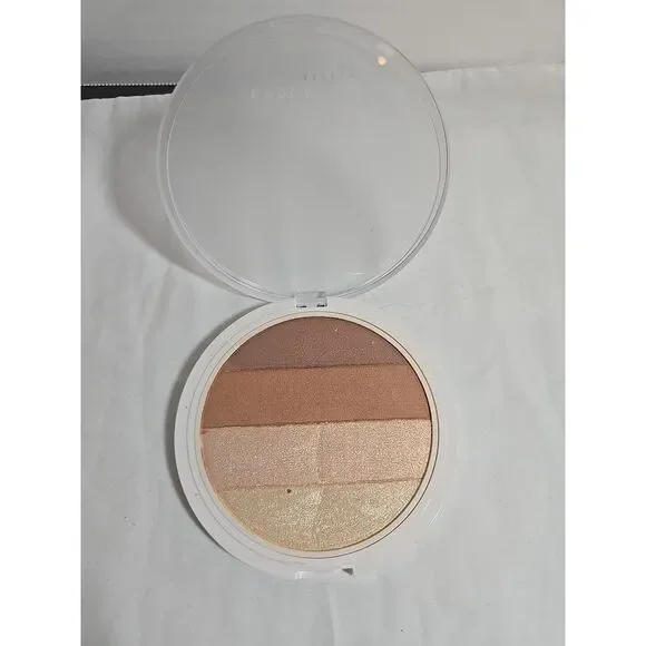 NEW Undone‎ Beauty Warm Up Bronzer