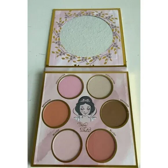 Disney SNOW WHITE 6 Shade Complexion Palette Blush Highlighter Bronzer Mirror