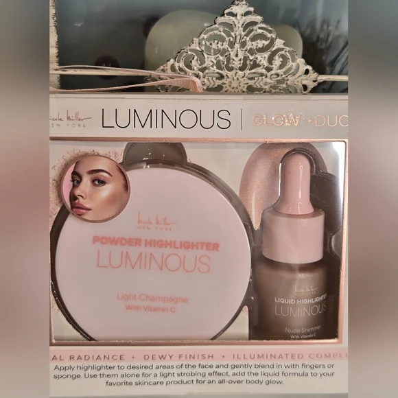Nicole Miller Luminous Glow Duo - Light Champagne & Nude Shimmer