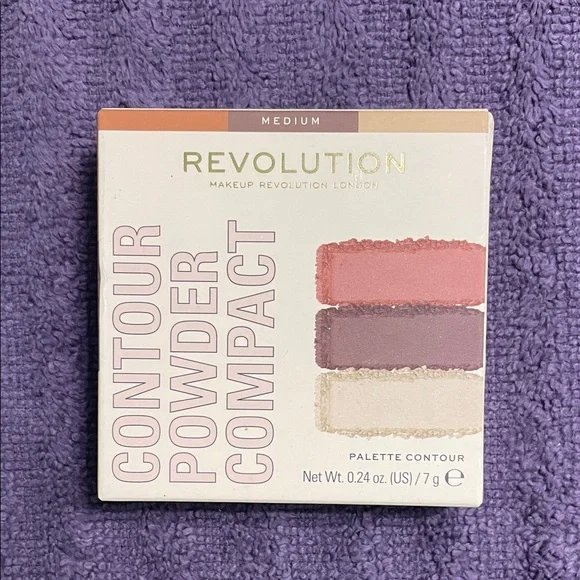 Revolution Contour Powder Compact - Medium