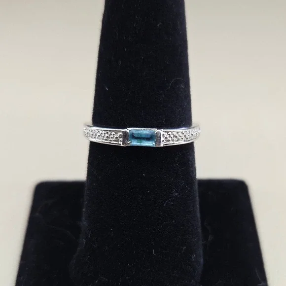 Silver Tone Faux Blue Topaz Baguette Accent Stackable Band Ring Size 8.5