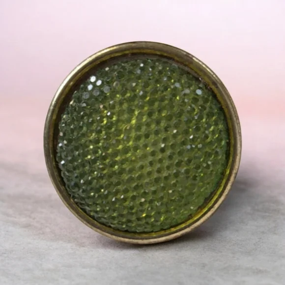 Green Sparkling Statement Ring. With Stretch Band.