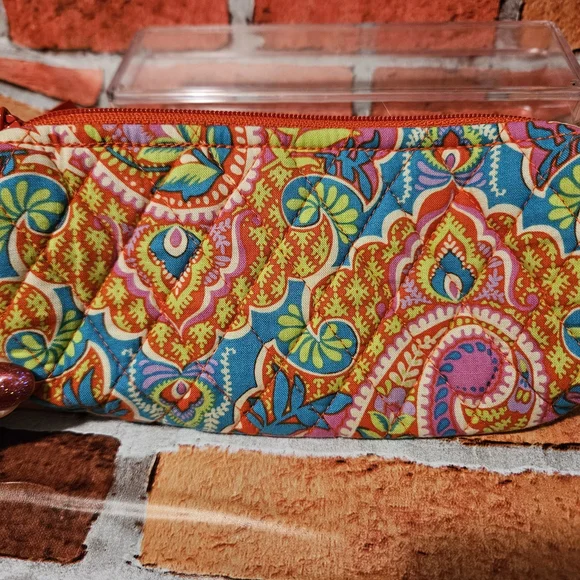 #612 Vera Bradley Quilted Multicolored Orange Paisley Cosmetic Case
