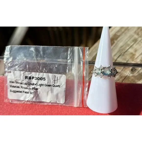 Bomb Party RBP3005 LC Light Green Quartz‎ On Rhodium Plated Band Sz 6
