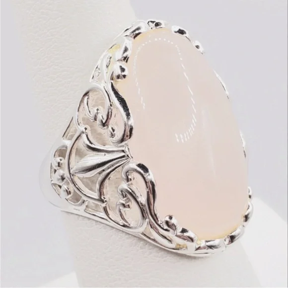 925 Sterling Silver Ring Blush Pink Ring Quartz Ring Ornate Ring size 8