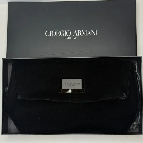 NEW Giorgio Armani Black Velvet Pouch Luxury Beauty Bundle