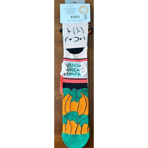 NWT Hallmark 2025 It's The Great Pumpkin Charlie Brown Socks Linus‎ Snoopy $25