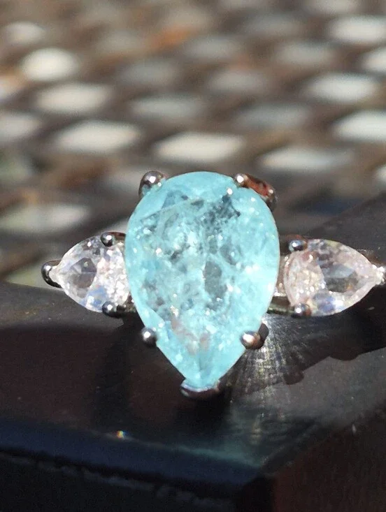 Vintage inspired Silver Pear Shape Green baguette CZ cocktail ring Sz 7