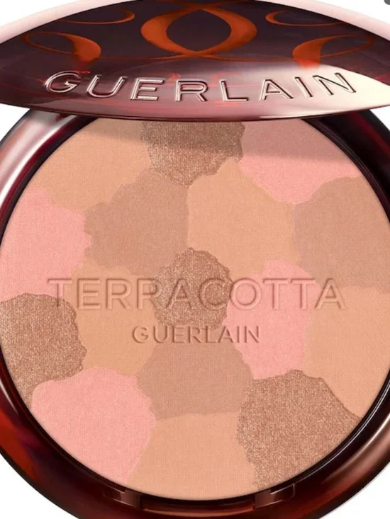 GUERLAIN Terracotta Light Healthy Glow Bronzer