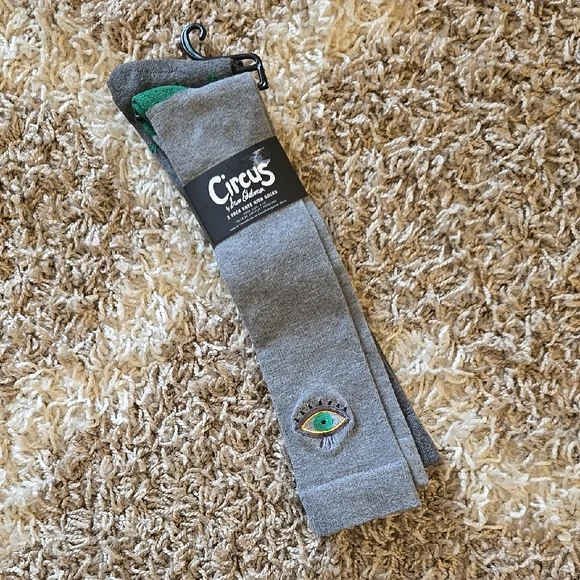 NEW Circus by Sam Edelman 2 Pack Socks Gray & Green Eye