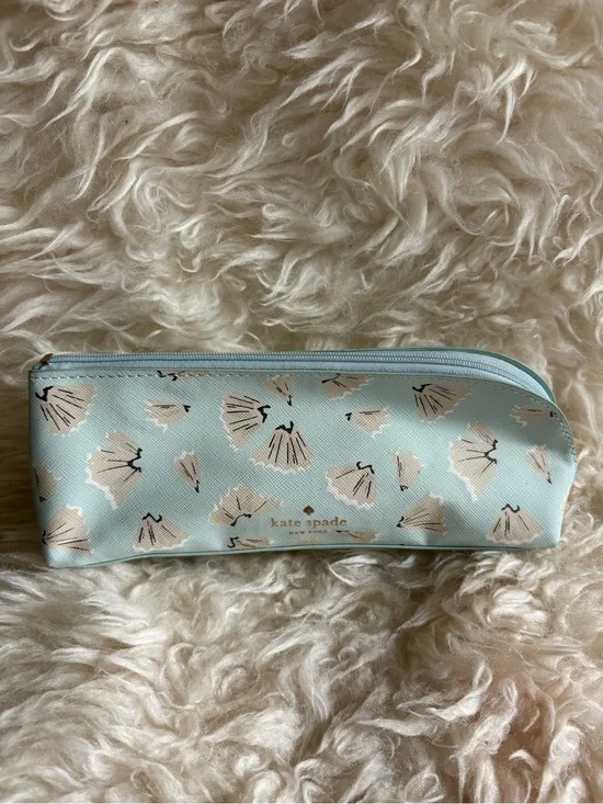Kate Spade New York Blue Floral Print Pencil/Pen/Make-up Case