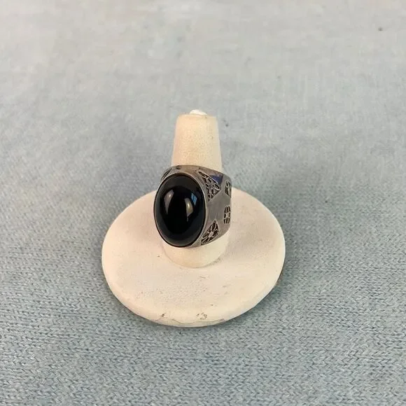 Large Black Onyx Filagree Ring