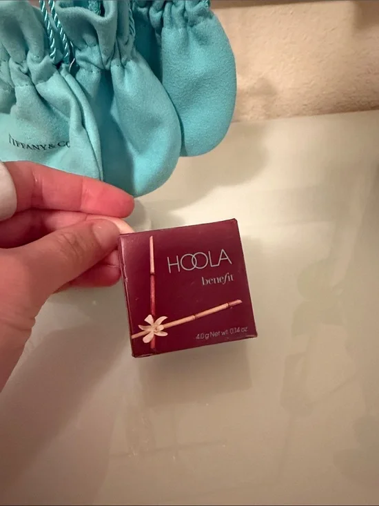 Benefit Hoola Bronzer Box - original packaging