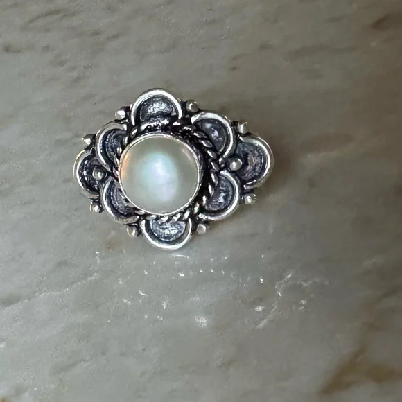 NWOT Sundance Moonflower Ring, Pearl, Sterling Silver