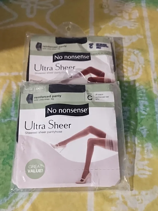 Hanes No Nonsense Ultra Sheer Pantyhose - 2 pair Black & Off Black NIP.