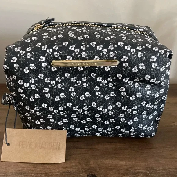 NWT Steve‎ Madden Black and White Floral Cosmetic Bag