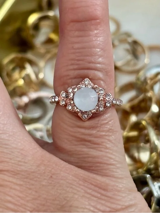 Gorgeous elegant Rose Gold HaloRing with Clear Accents size 5. 4 available