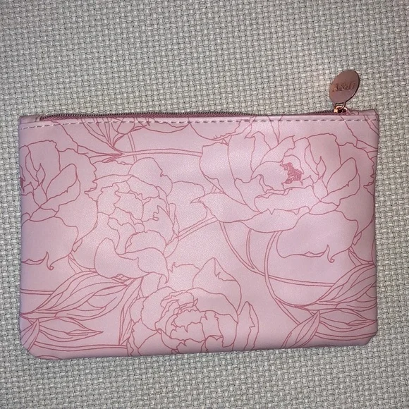 May 2021‎ Ipsy Bag