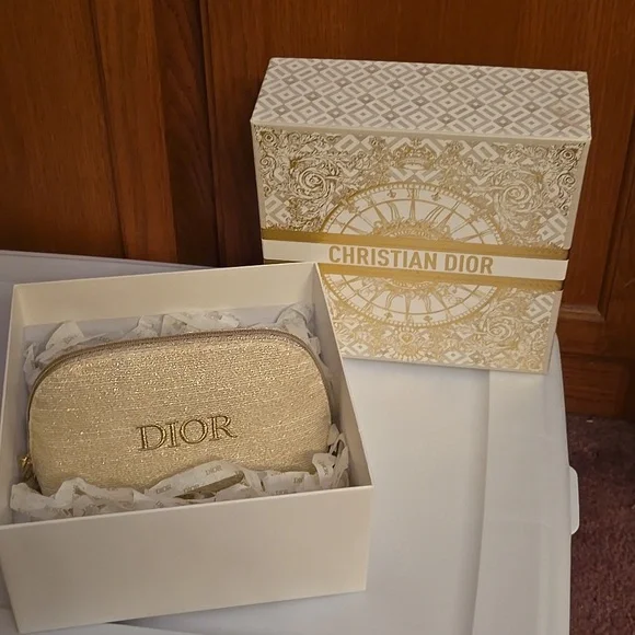 CHRISTIAN DIOR BOX & POUCH NEW