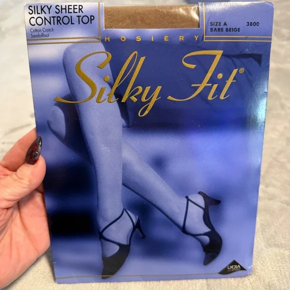 Vintage Silky Fit Hosiery Silky Sheer Control Top Pantyhose CD Size A Bare Beige