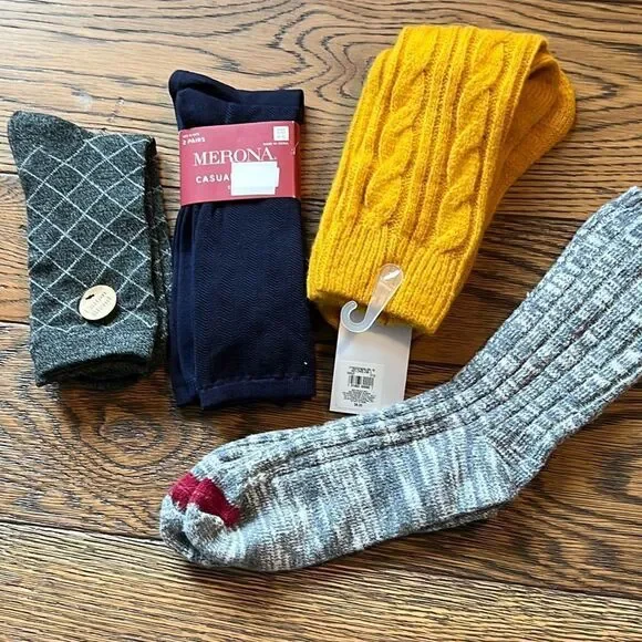 5 pair miscellaneous brand socks D14‎