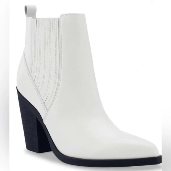 Marc Fisher Carves 100% wht lthr 3.5” cuban stckd heel ankl boots SZ 10 coastal