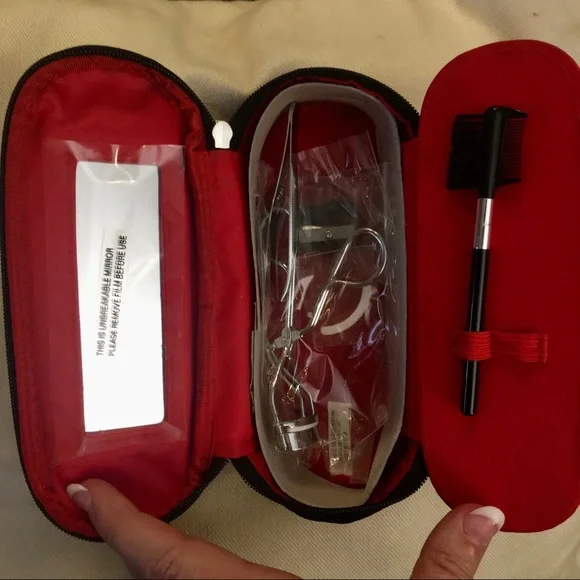 Avon Makeup Kit - Eyelash & Brow Shaping Kit