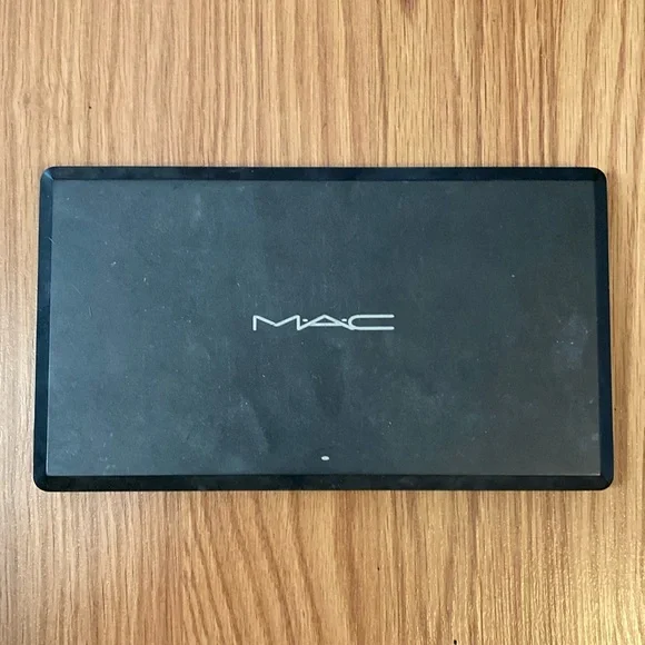 ❤️ MAC Cosmetics Limited Edition Pro Palate Eyeshadow Holder