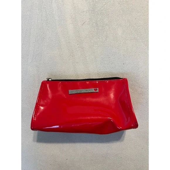 Victorias Secret Red Patent Makeup Bag Cosmetic Pouch Logo Heart Zip Case