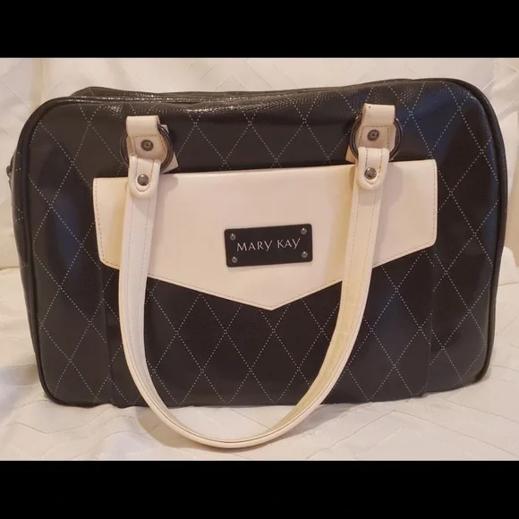 Mary Kay Deluxe Black Consultant Bag only …