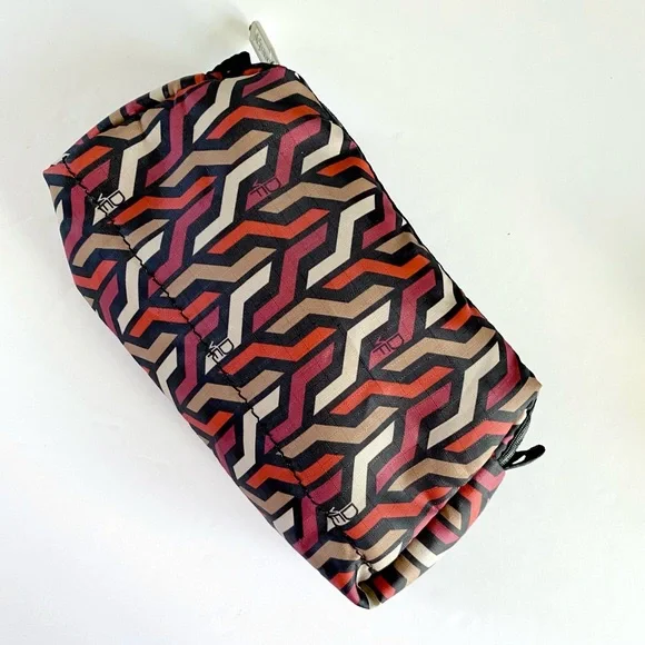 Limited Edition LeSportsac x Diane Von Furstenberg Cosmetic/Accessory Bag