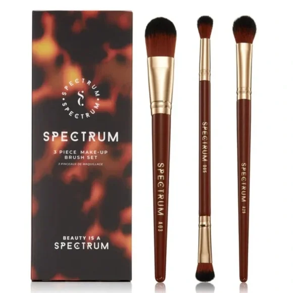 Brand New 3 Piece Make-Up Brush Set