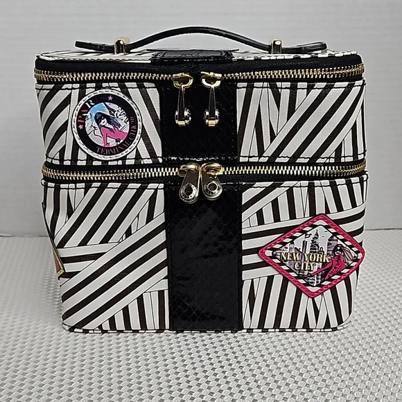 HENRI BENDEL CLASSIC STRIPED TRAIN / COSMETIC CASE