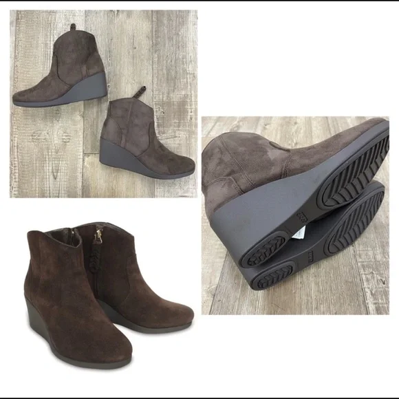 Crocs Leigh Wedge Bootie