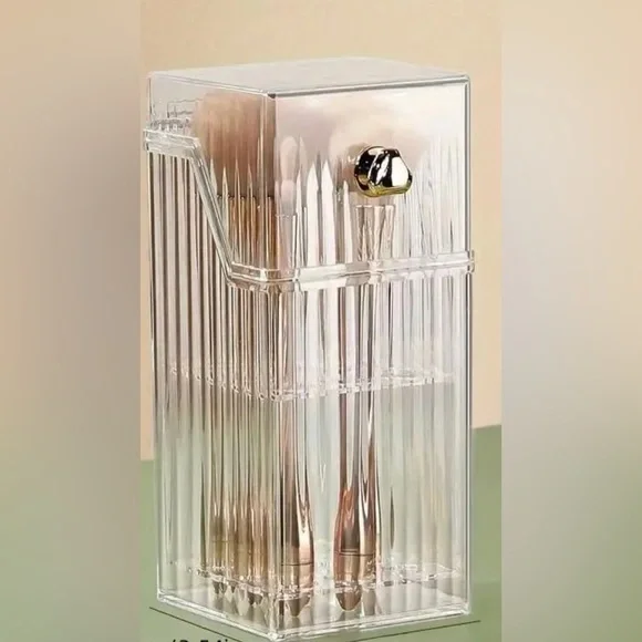 Dani Clear Makeup Brush Storage Case