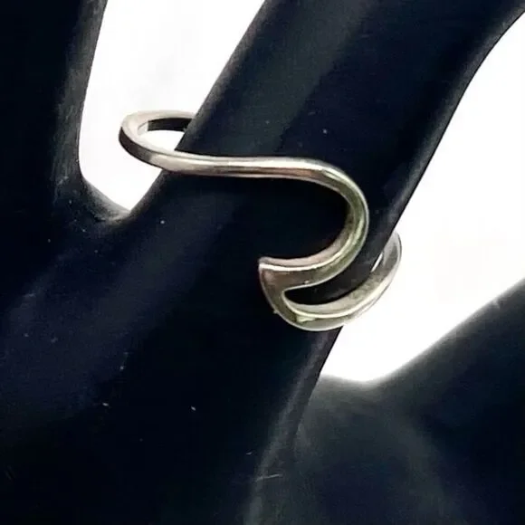 ZY# Sterling 925 Silver Geo Mod Ring Sz.7
