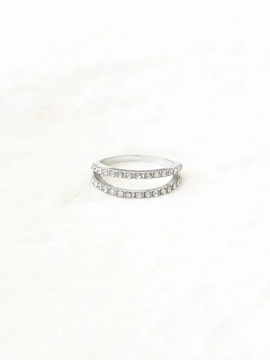 5/$15 🩷 MUST BUNDLE Silver Double-Row Crystal Stackable Ring - Women Jewelry