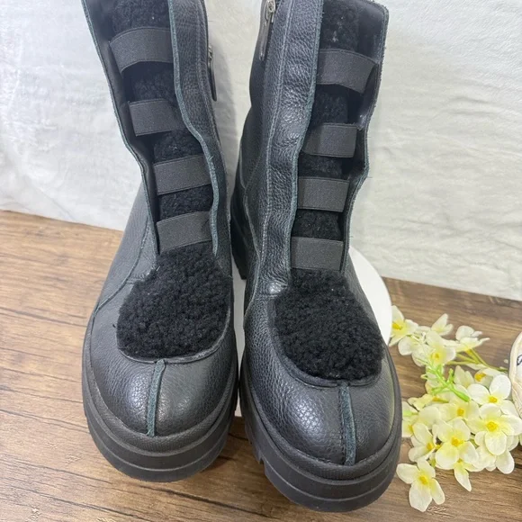Aquatalia Black Leather Sole Boots