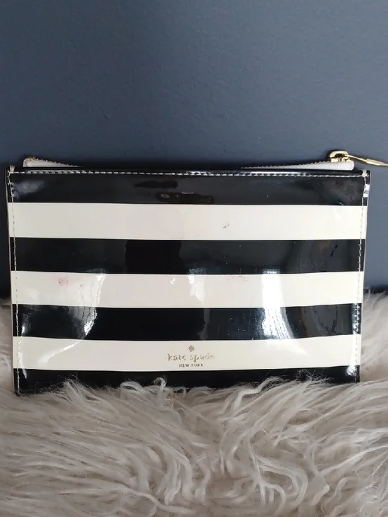 Kate Spade Pouch
