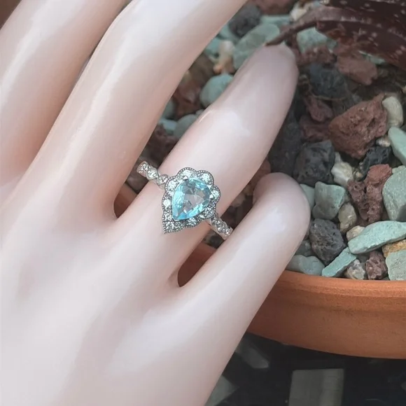 Pear Cut 1.25 tcw Genuine Aquamarine & Diamond Ring Sterling Silver Size 7