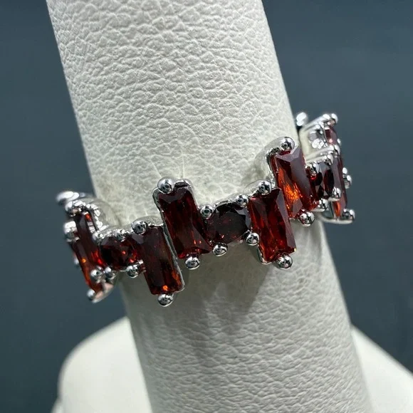 Bomb Party Simplistic and Dreamy Size 6 Ring Garnet CZ RBP6770 Rhodium
