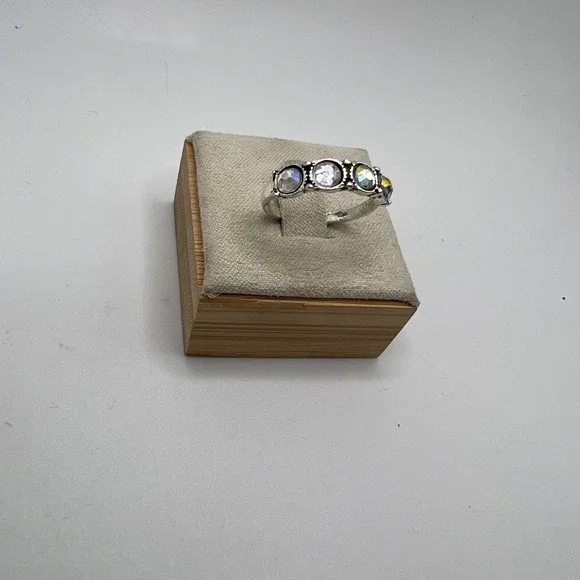 Silver Tone Ring with Round Iridescent Rainbow Stones,‎ Size 5.5